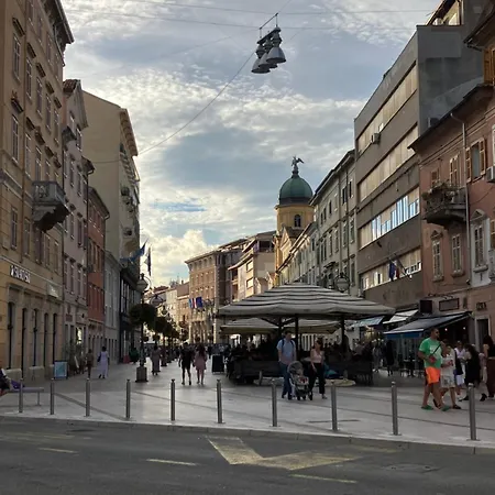 Sea View For 2 Rijeka